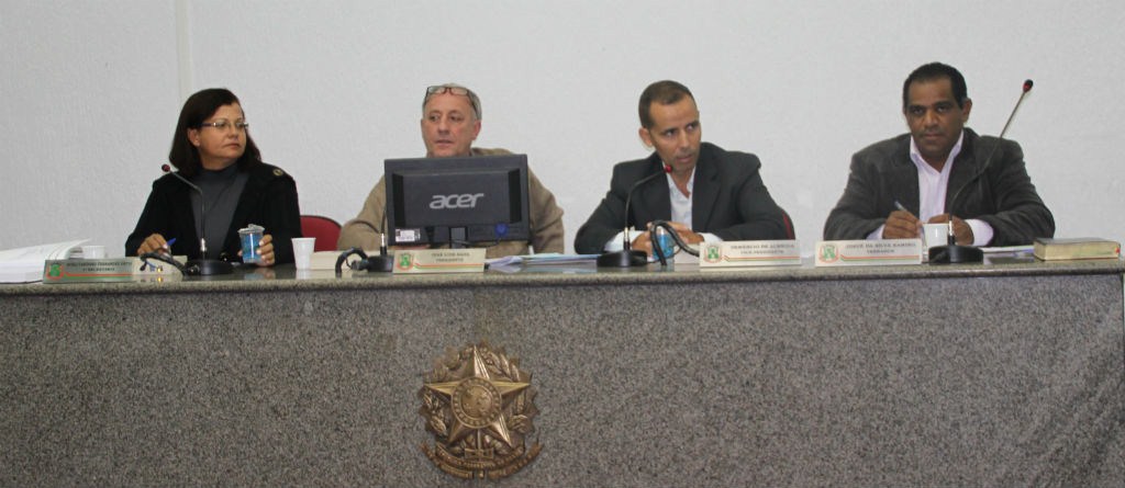 Vereadores discutirão e votarão projeto na terça-feira (04)