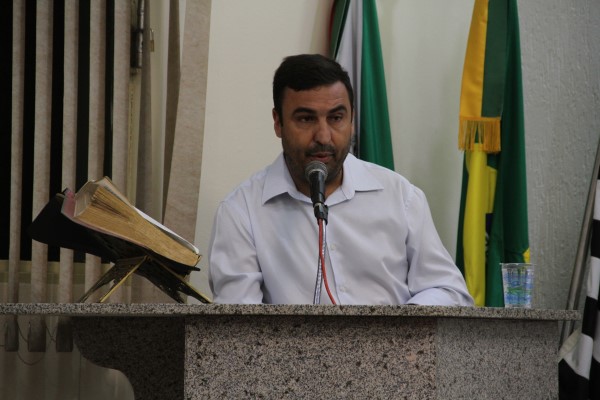 Vereador Prof Juarez na tribuna